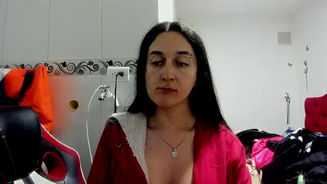 Snapshot of Sweet-Suck69 chatting on June 2, 4:36 am Sweet-Suck69 online show from June 2, 4:36 am