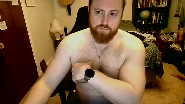 Snapshot of Hairy_Guy30 chatting on October 14, 9:26 pm Hairy Guy30 online show from October 14, 9:26 pm