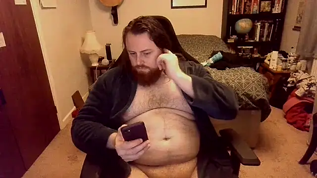 Snapshot of Hairy_Guy30 chatting on December 18, 12:06 am Hairy Guy30 online show from December 18, 12:06 am