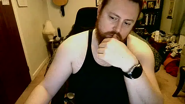 Snapshot of Hairy_Guy30 chatting on December 20, 7:04 am Hairy Guy30 online show from December 20, 7:04 am