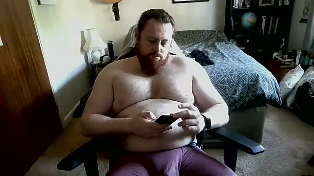 Hairy Guy30 online show from May 1, 5:17 pm