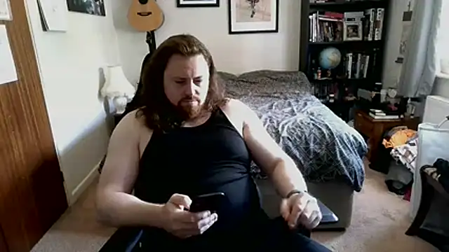 Snapshot of Hairy_Guy30 chatting on July 18, 1:26 pm Hairy Guy30 online show from July 18, 1:26 pm