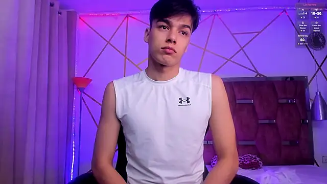 Snapshot of Gerony_ chatting on June 8, 4:57 am Gerony online show from June 8, 4:57 am