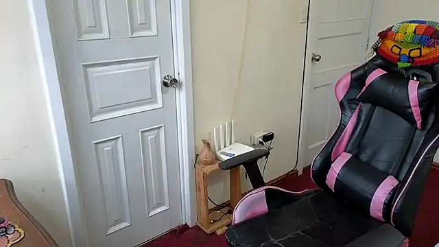 Jackyrose online show from November 29, 9:51 pm