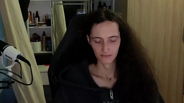 Snapshot of MemiKouki chatting on February 12, 2:56 pm MemiKouki online show from February 12, 2:56 pm