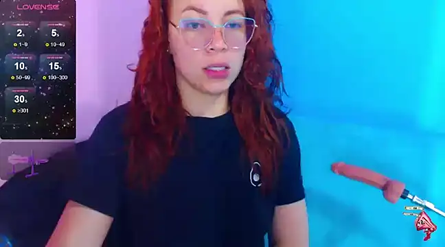 SharonR1 online show from December 28, 3:04 am