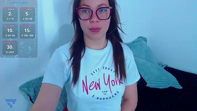 SharonR1 online show from November 17, 7:52 pm