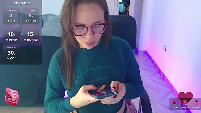 SharonR1 online show from June 10, 12:11 am