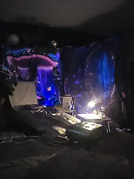 Snapshot of Avaivory chatting on November 16, 6:19 am Avaivory online show from November 16, 6:19 am