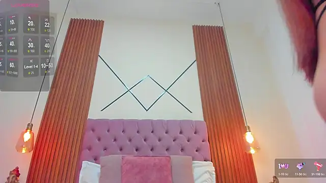 Sophia turneer online show from May 5, 9:23 pm