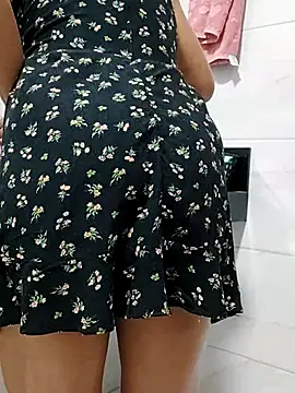 melissa 35  online show from October 31, 5:58 pm