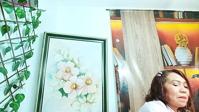 dannamomcerrat online show from September 14, 8:41 pm