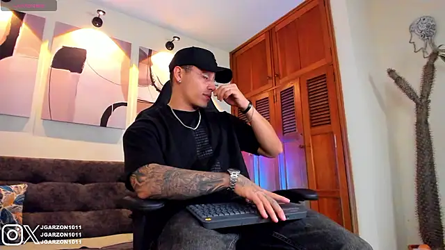 Snapshot of _joansoto chatting on February 3, 12:54 pm joansoto online show from February 3, 12:54 pm