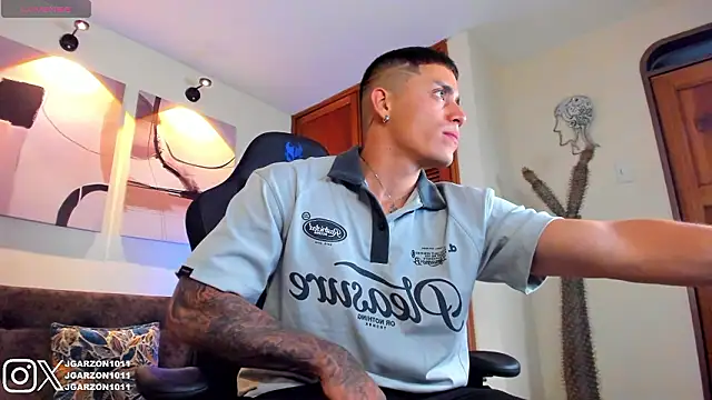 Snapshot of _joansoto chatting on February 17, 1:07 pm joansoto online show from February 17, 1:07 pm