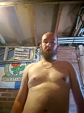 Chubbydan online show from July 10, 3:25 pm
