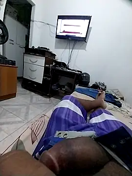 Snapshot of Luiscarlo123456 chatting on July 30, 1:04 am Luiscarlo123456 online show from July 30, 1:04 am