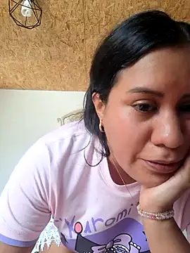 Snapshot of KasiaVenus_ chatting on December 9, 4:26 pm KasiaVenus  online show from December 9, 4:26 pm