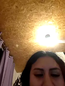 Snapshot of KasiaVenus_ chatting on December 15, 5:45 am KasiaVenus  online show from December 15, 5:45 am