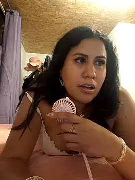 Snapshot of KasiaVenus_ chatting on December 22, 11:52 pm KasiaVenus  online show from December 22, 11:52 pm