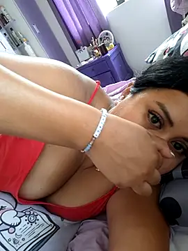 Snapshot of KasiaVenus_ chatting on February 16, 1:27 pm KasiaVenus  online show from February 16, 1:27 pm