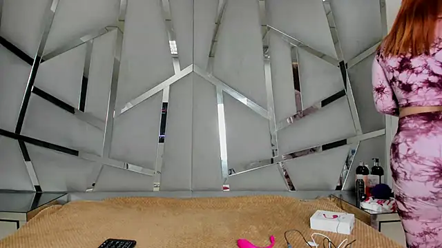 Catherinee69 x online show from November 29, 2:58 am