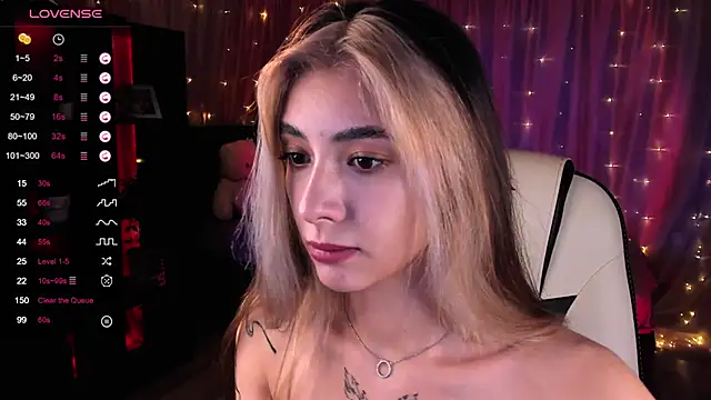 Snapshot of DarlaLike chatting on January 16, 8:00 am DarlaLike online show from January 16, 8:00 am