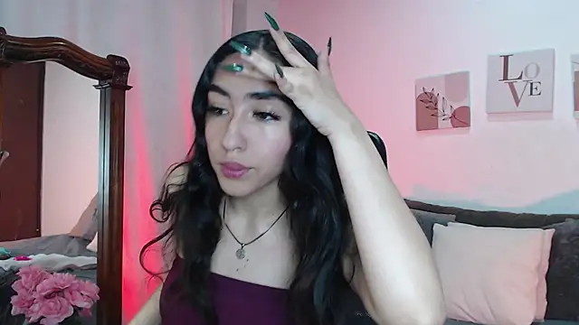 Snapshot of madisex_s chatting on November 22, 12:48 pm madisex s online show from November 22, 12:48 pm