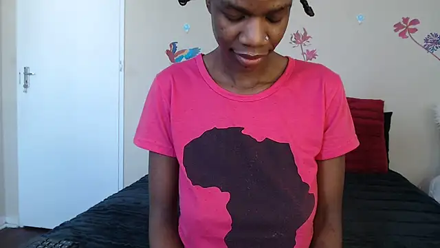 Blacktittiex02 online show from October 2, 11:39 am