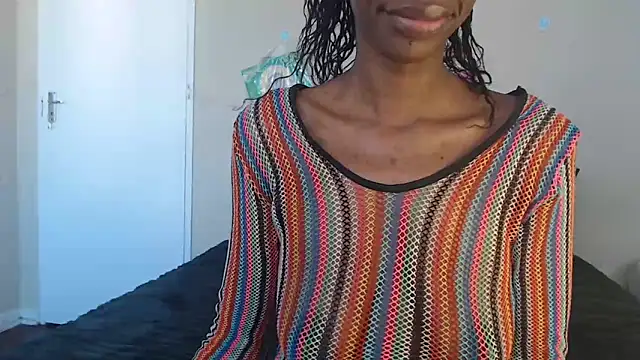 Blacktittiex02 online show from May 16, 1:43 pm