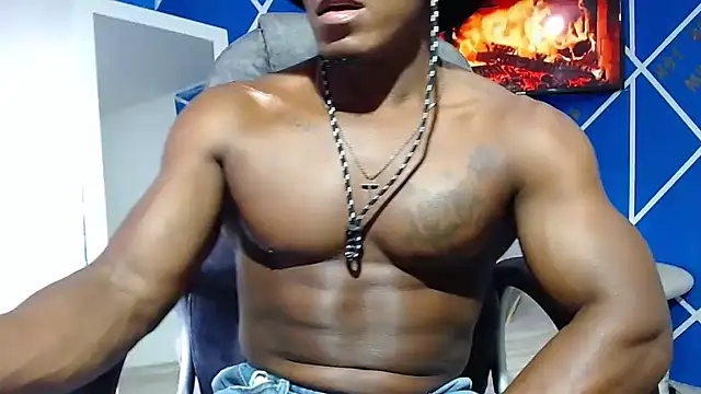 Snapshot of alexander_megan chatting on November 19, 8:53 pm alexander megan online show from November 19, 8:53 pm