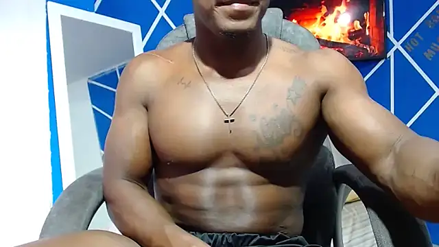 Snapshot of alexander_megan chatting on November 30, 12:42 pm alexander megan online show from November 30, 12:42 pm