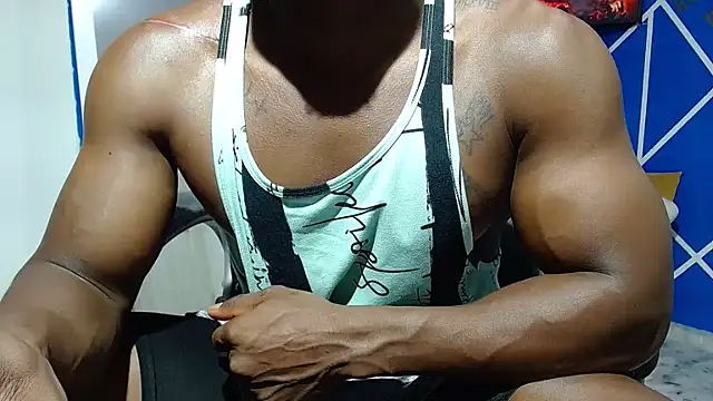 Snapshot of alexander_megan chatting on December 5, 3:48 am alexander megan online show from December 5, 3:48 am