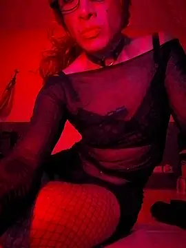 Snapshot of kandyloves chatting on October 22, 9:53 am kandyloves online show from October 22, 9:53 am