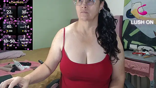 hairyglad69 online show from March 6, 2:35 pm