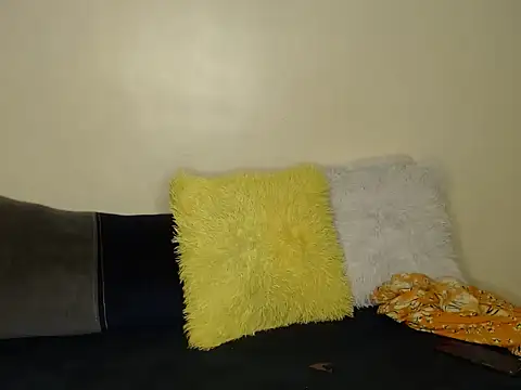cutehavvy online show from May 2, 3:55 am