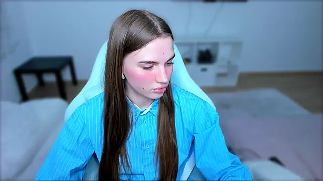 StellaLawless online show from March 23, 12:47 am