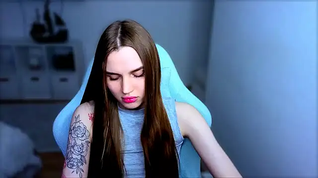 StellaLawless online show from November 6, 7:59 pm