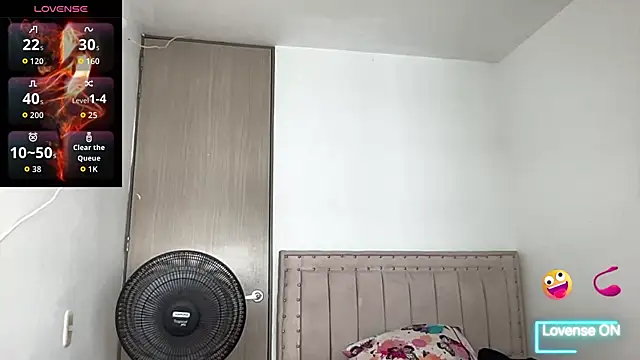 Snapshot of bob_petterson chatting on November 8, 4:40 pm bob petterson online show from November 8, 4:40 pm