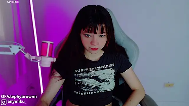 stephybrown online show from February 16, 9:48 pm