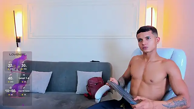 Paradise boy s online show from January 16, 7:51 pm