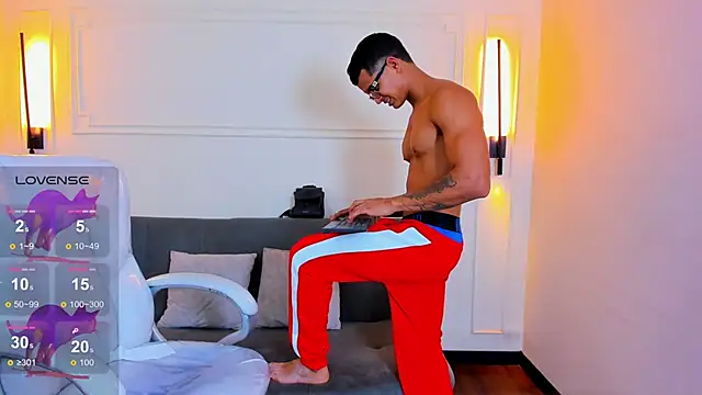 Paradise boy s online show from March 2, 6:59 pm