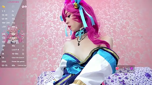 NEZUKO MITSURI online show from June 15, 5:59 pm