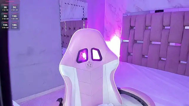 Snapshot of ThanaSaadi chatting on December 14, 5:02 am ThanaSaadi online show from December 14, 5:02 am