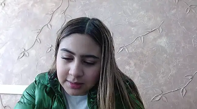 Miabonnett  online show from February 27, 12:02 pm