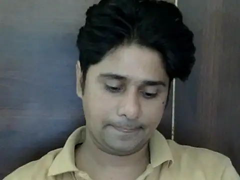 Snapshot of rockkohunterr chatting on May 30, 10:45 am rockkohunterr online show from May 30, 10:45 am