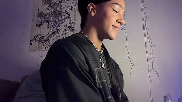 Snapshot of tsjaden777 chatting on June 15, 12:57 am tsjaden777 online show from June 15, 12:57 am