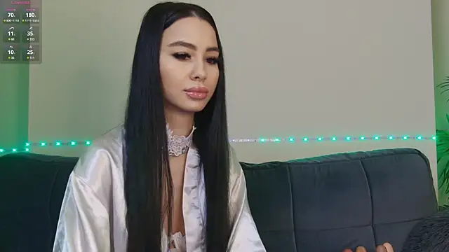 OnlyXandra online show from February 11, 8:37 am