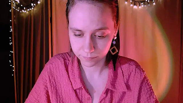 Snapshot of Malinax chatting on December 27, 1:43 am Malinax online show from December 27, 1:43 am