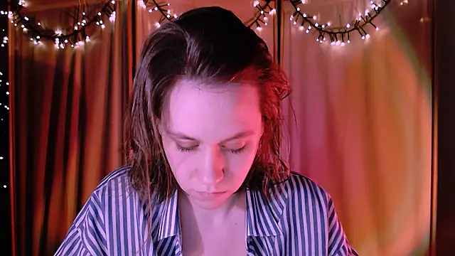 Snapshot of Malinax chatting on January 10, 10:57 pm Malinax online show from January 10, 10:57 pm