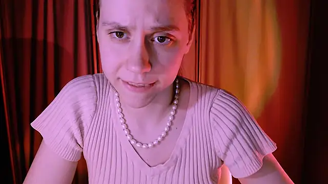 Snapshot of Malinax chatting on January 25, 1:54 am Malinax online show from January 25, 1:54 am